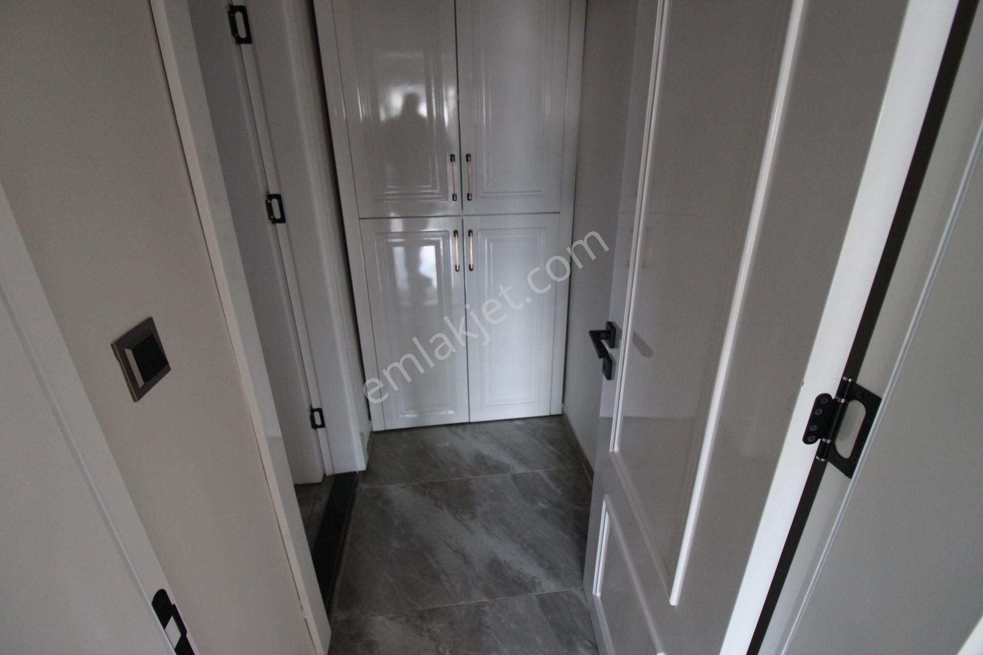 Mersin Kuyuluk Ta Dağ Deniz Manz 5+1 Müstakil Villa - Görsel 17