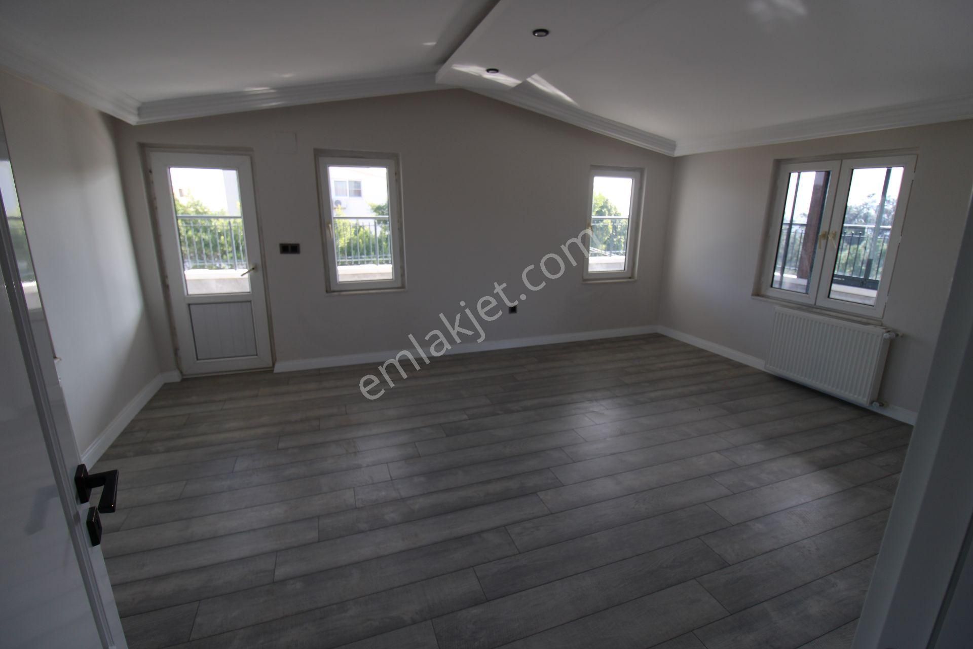 Mersin Kuyuluk Ta Dağ Deniz Manz 5+1 Müstakil Villa - Görsel 23