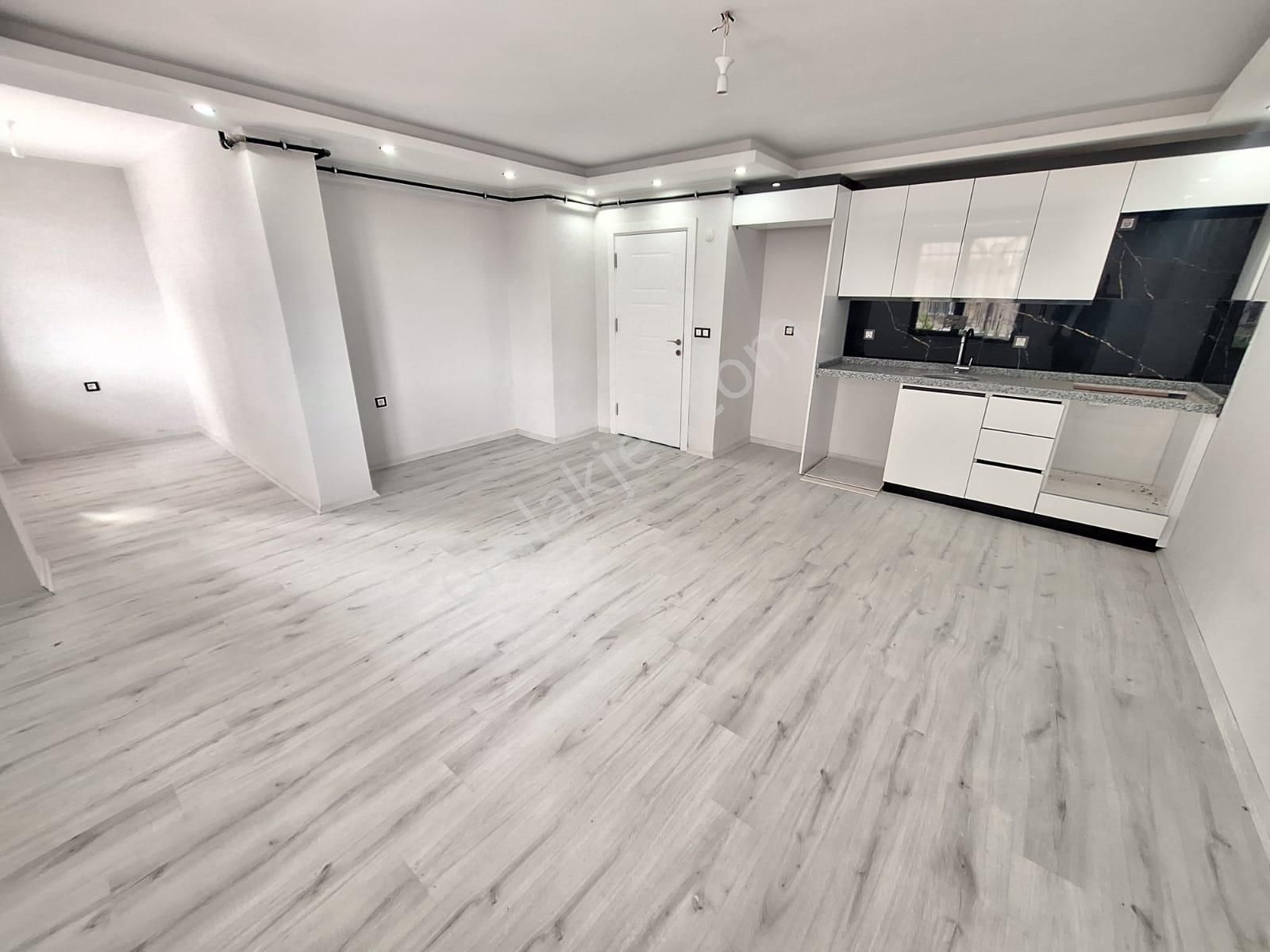 Çerkezköy İstasyon Satılık Daire Diyap Gayrimenkul'den Tepe Bölgesi, 30m² Teraslı Lüks Daire !!