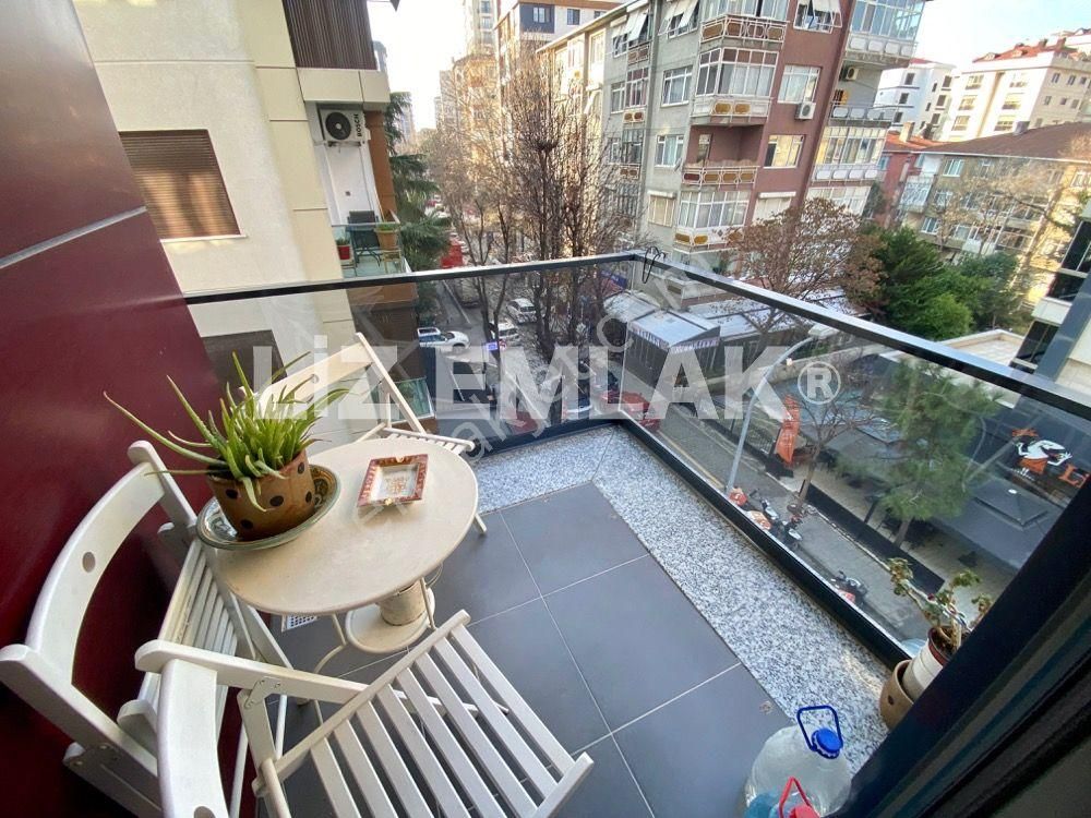 Kadıköy Feneryolu Satılık Daire Tek Yetkili Feneryolunda Balkonlu Ebeveynli 90 M2 Fırsat 3+1