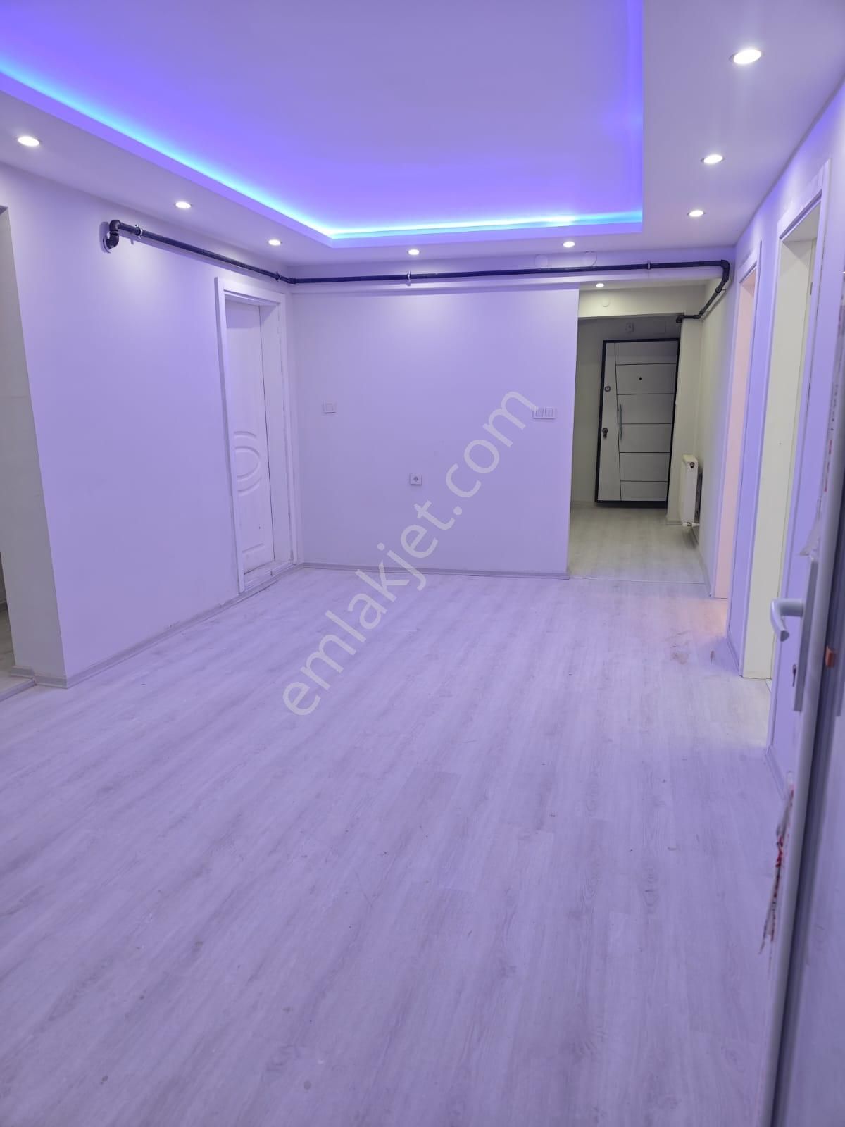 Merkezefendi Sümer Satılık Daire Sümer Mahallesi 3+1 Arakat İçi Sıfırlandı Daire 2500.000 Tl