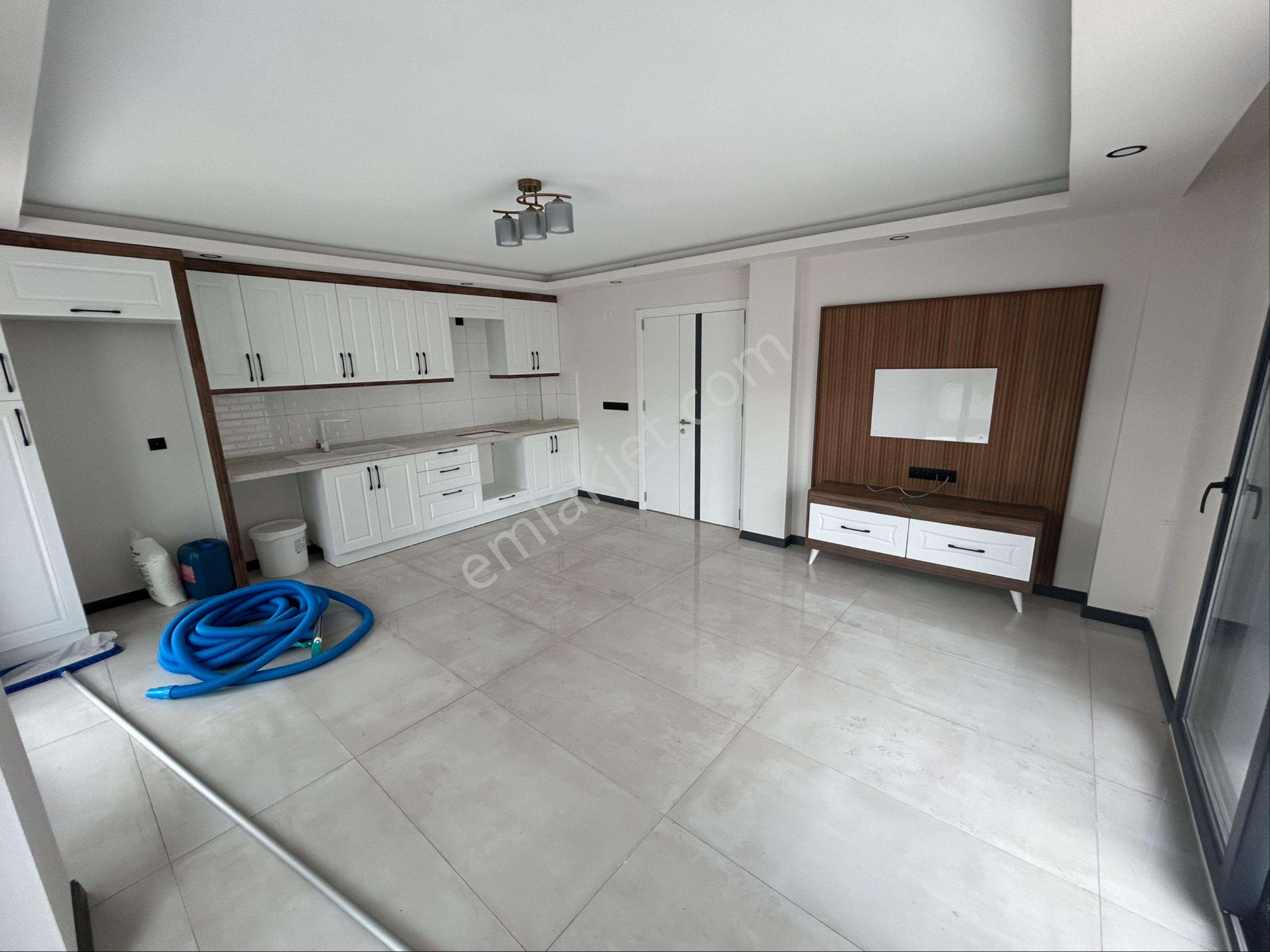 Didim Hisarda Havuzlu Sitede3+1 Villa - Görsel 21