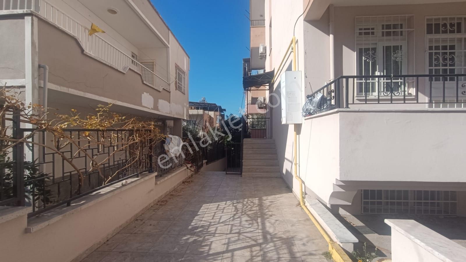 İskenderun Modernevler Kiralık Daire Yunusemre'de 3+1 Kiralık Daire