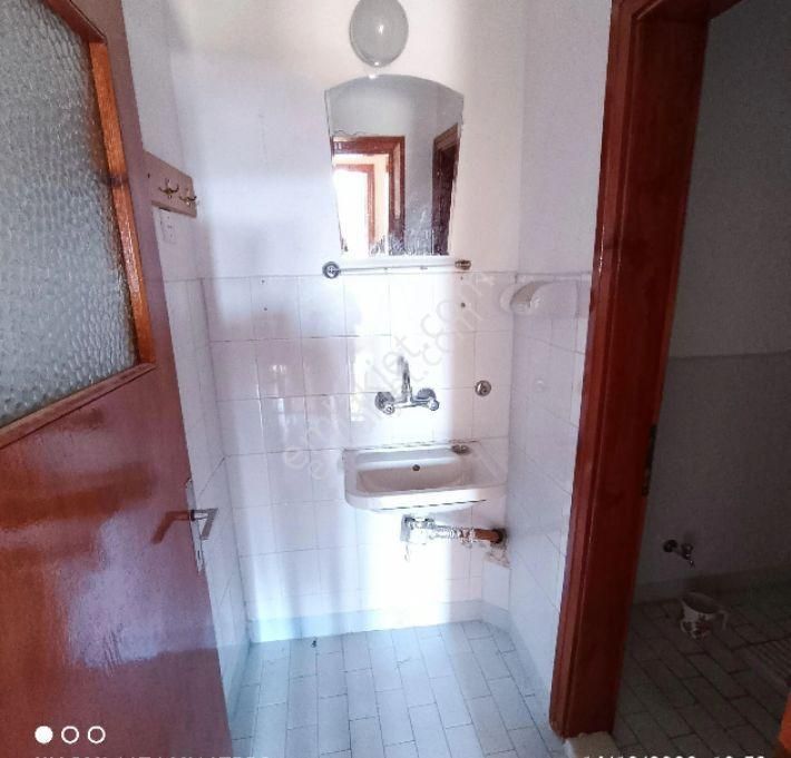 Elit Emlak'tan Satılık 3+1 Geniş Ferah Daire Çarsı Merkezde - Görsel 5