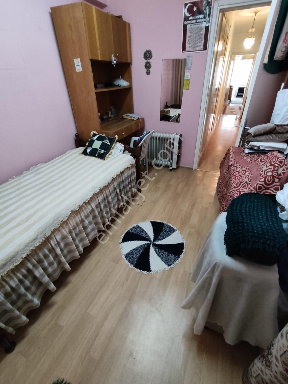 Karşıyaka'da Çarşı Yakını Arakat 3+1 Daire D-61 - Görsel 5