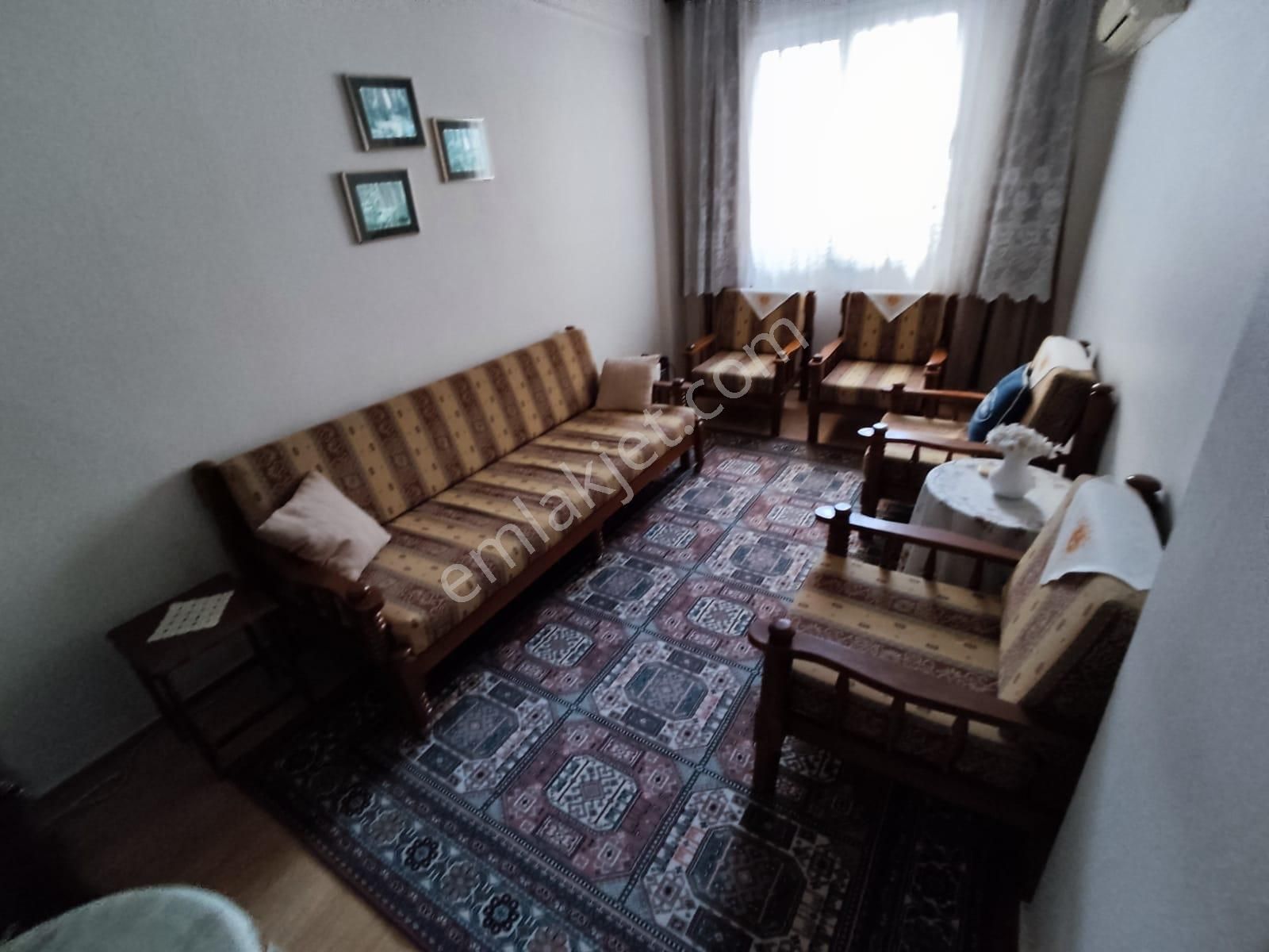 Karşıyaka'da Çarşı Yakını Arakat 3+1 Daire D-61 - Görsel 4