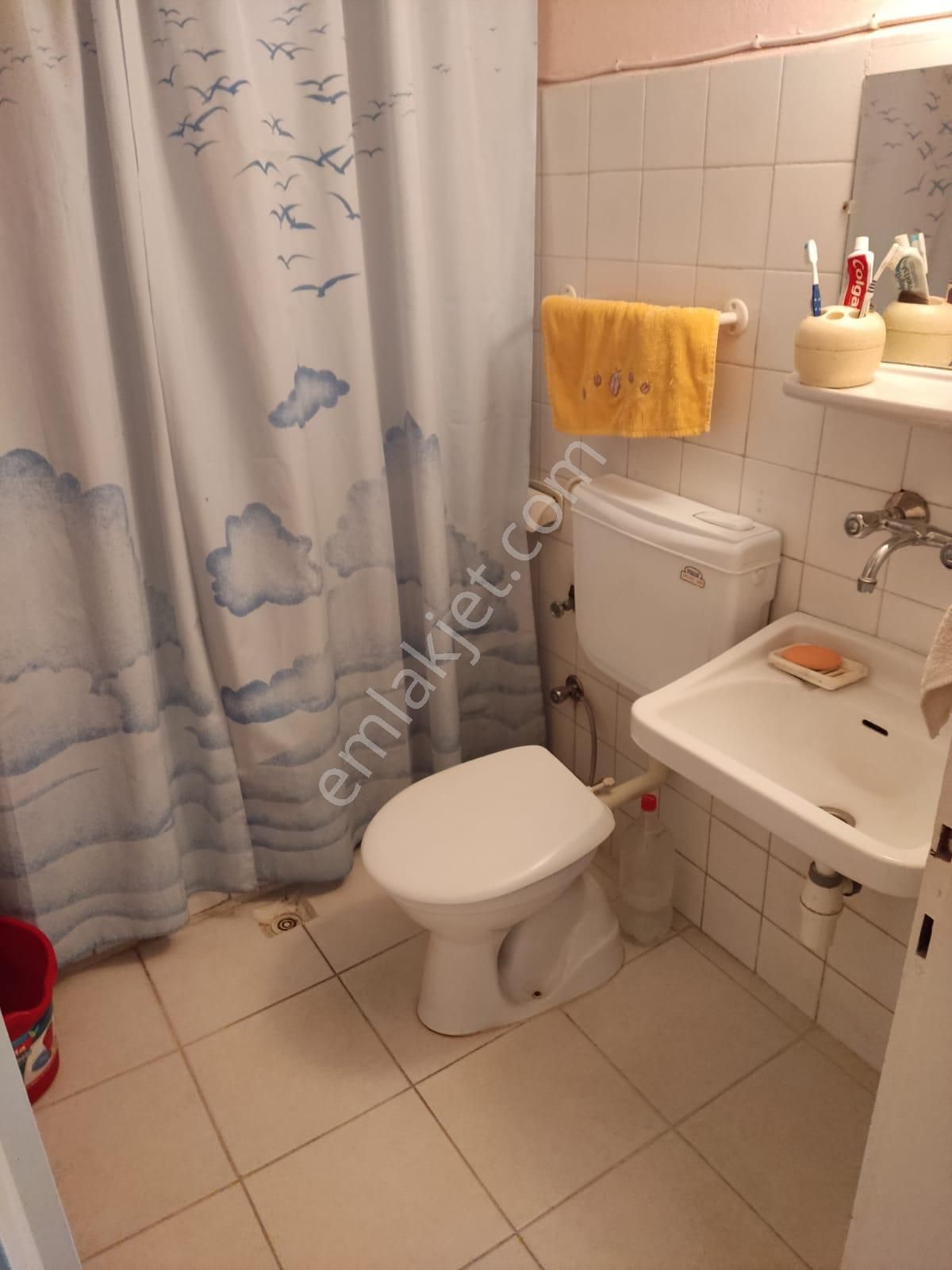 Karşıyaka'da Çarşı Yakını Arakat 3+1 Daire D-61 - Görsel 8