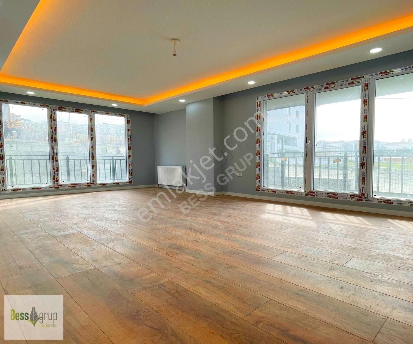 Beylikdüzü Kavaklı'da Yaşam Vadisine İlk Parselde Kiralık Dublex - Görsel 13