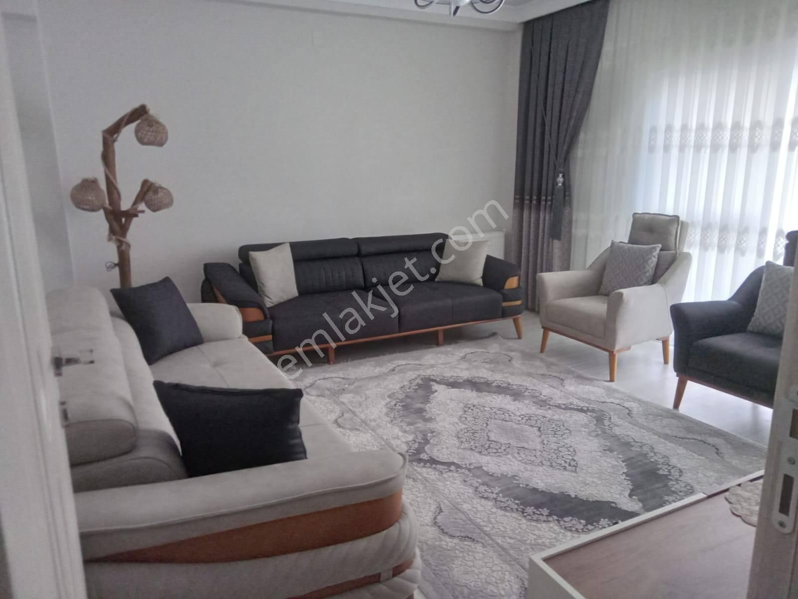 Turgutlu Acarlar Kiralık Daire Turgutlu Kiralık Acarlar Mah 125m2 3+1 Oda 4. Son Kat Doğalgazlı Balkonlu Geniş Daire