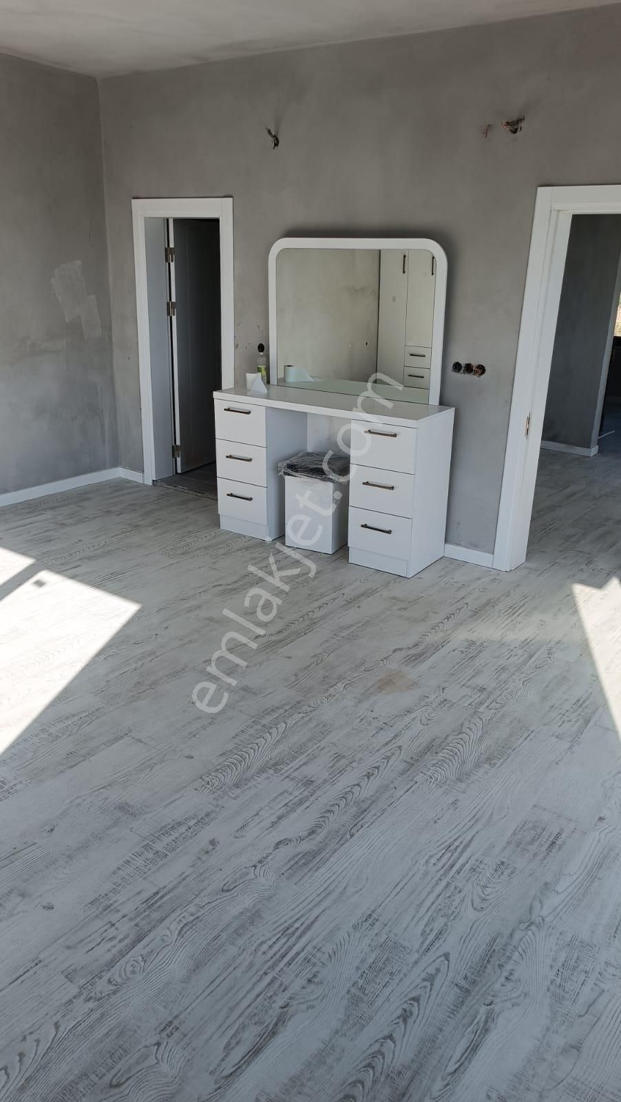 Kumluca Yazır Mahallesinde Satılık Villa Ve Tarla - Görsel 10