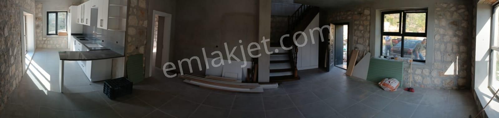 Kumluca Yazır Mahallesinde Satılık Villa Ve Tarla - Görsel 19