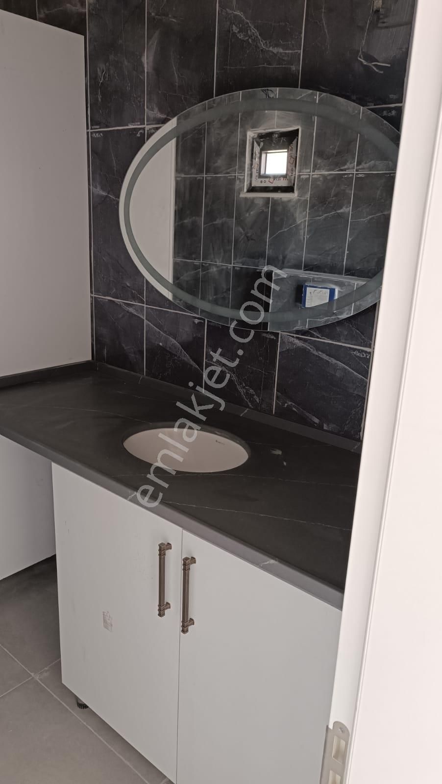 Kumluca Yazır Mahallesinde Satılık Villa Ve Tarla - Görsel 8