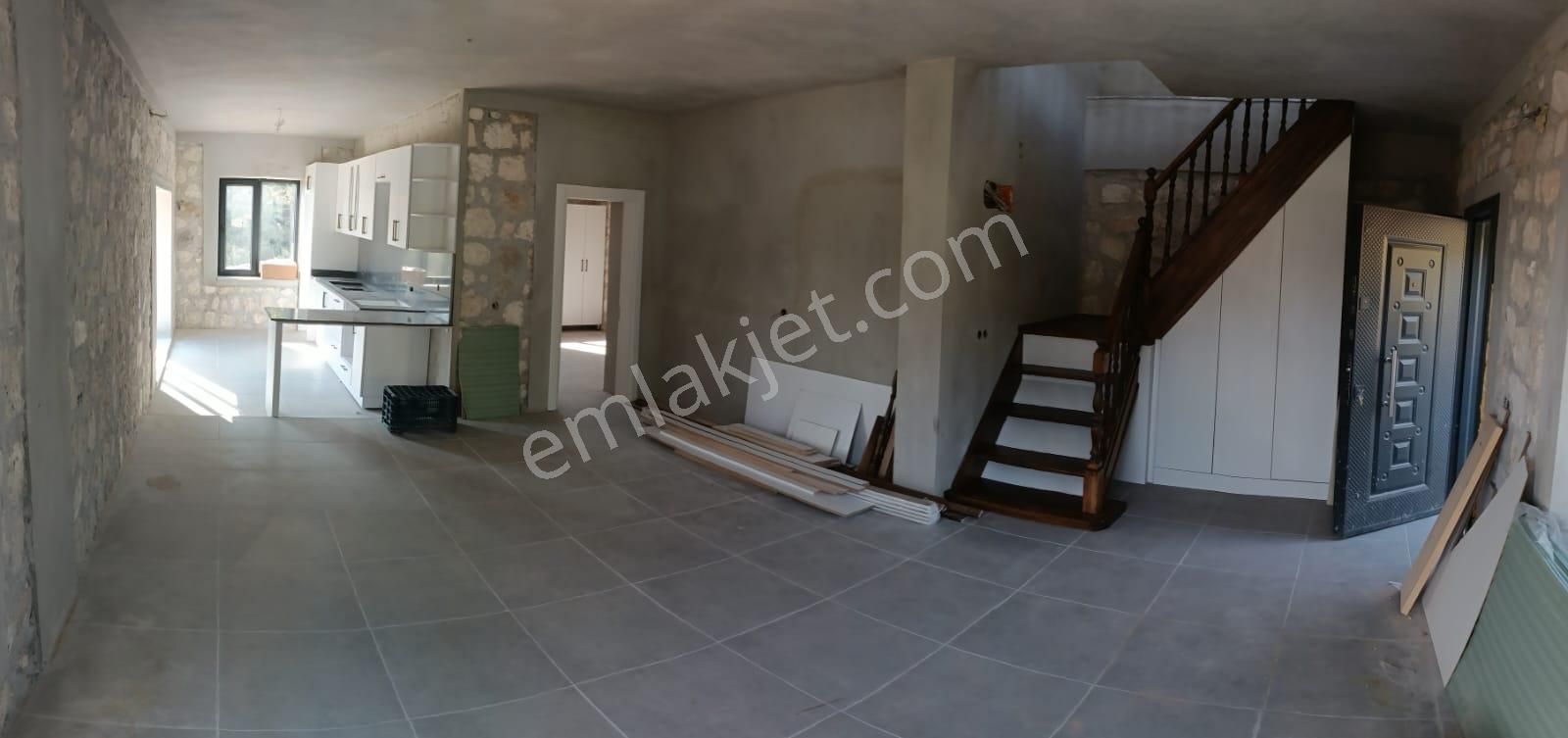Kumluca Yazır Mahallesinde Satılık Villa Ve Tarla - Görsel 17
