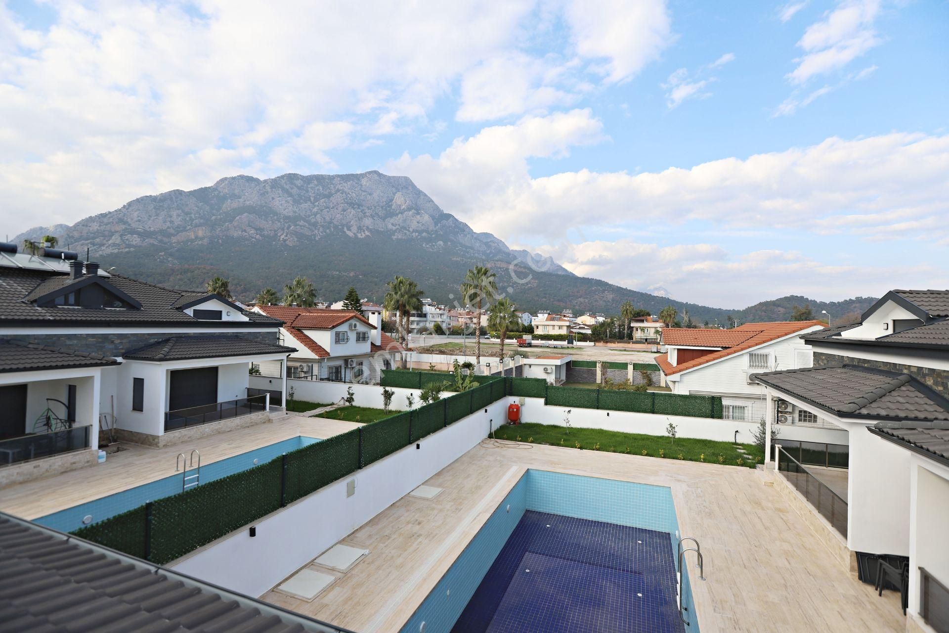 Kemer Arslanbucakta Satılık 3+1 Dubleks Villa | Havuz&otoparklı - Görsel 11