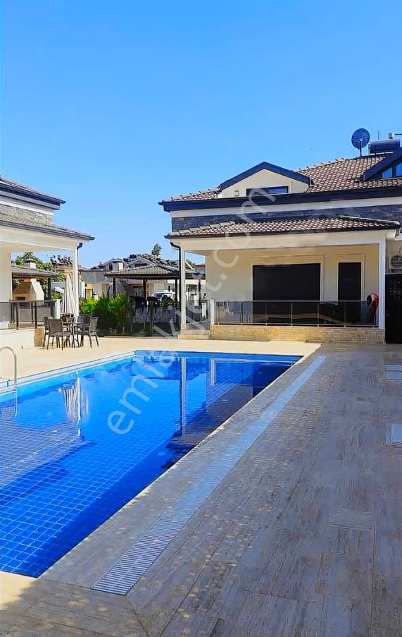 Kemer Arslanbucakta Satılık 3+1 Dubleks Villa | Havuz&otoparklı