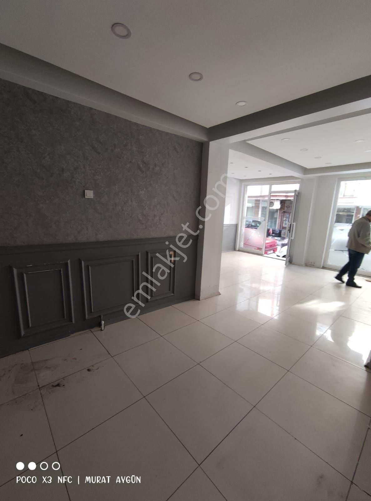 Turgutlu Cumhuriyet Kiralık Dükkan & Mağaza Turgutlu Kiralık Dükkan Cumhuriyet Mah 100m2 40m2 Bahçe Doğalgazlı Mutfak Wc Lavabo Vardır