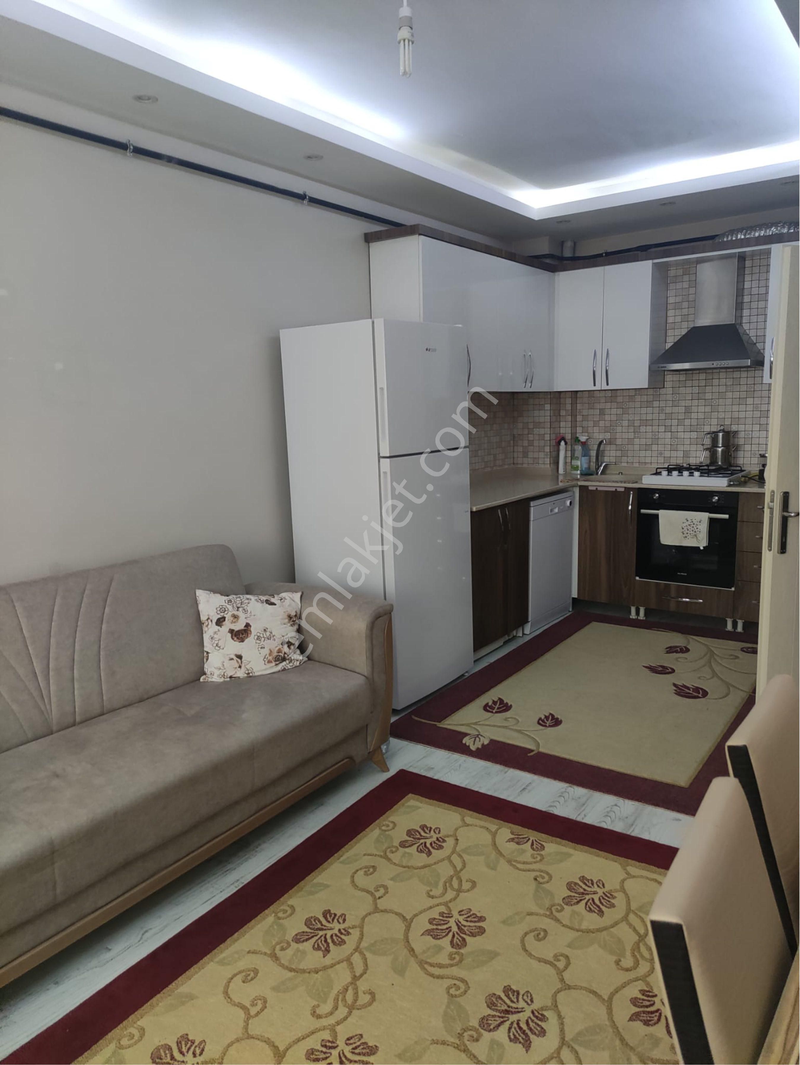 Sivas Yıldız Gayrimenkul'den Numune Hastanesi Karşısı 2+1 Full Eşyalı Kiralık Daire!
