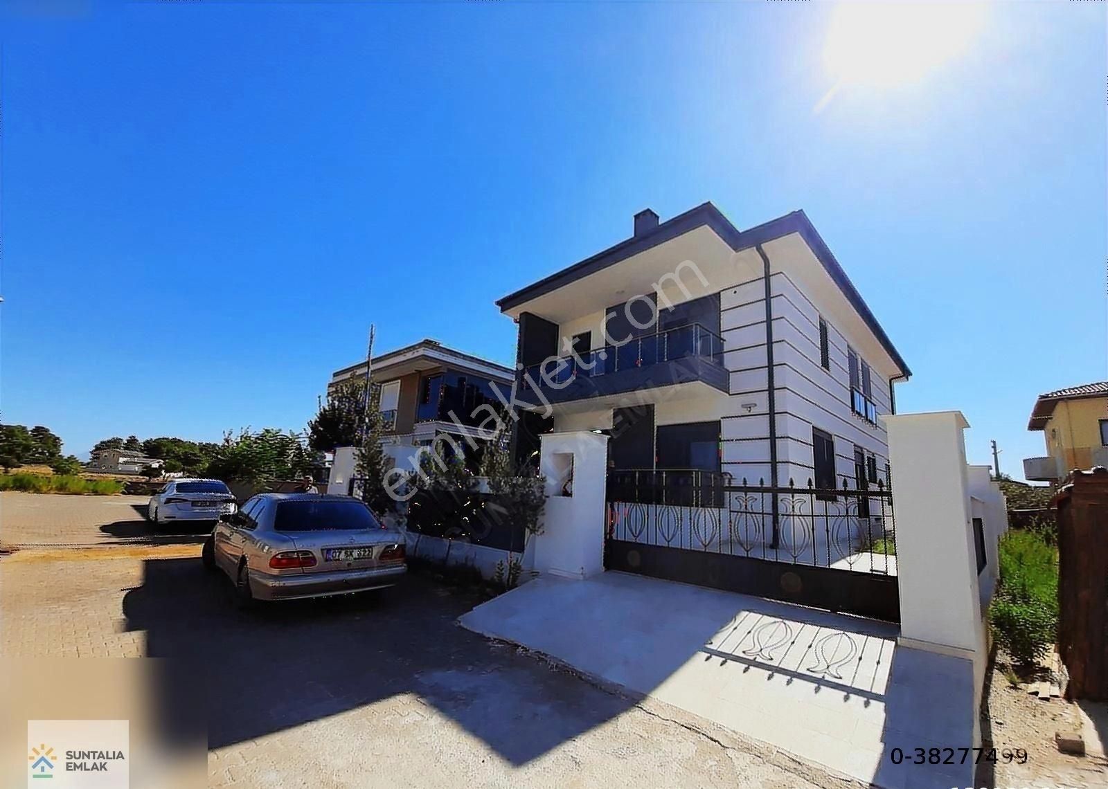 Döşemealtı Düzlerçamı Satılık Villa Satılık 5+1 Müstakil Villa - For Sale Single Family House