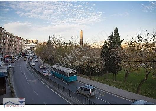 Eyüpsultan Silahtarağa Satılık Daire Eyüp Silahtarağa Caddesi Keten Haliç'te Satılık 3+1 Geniş Daire