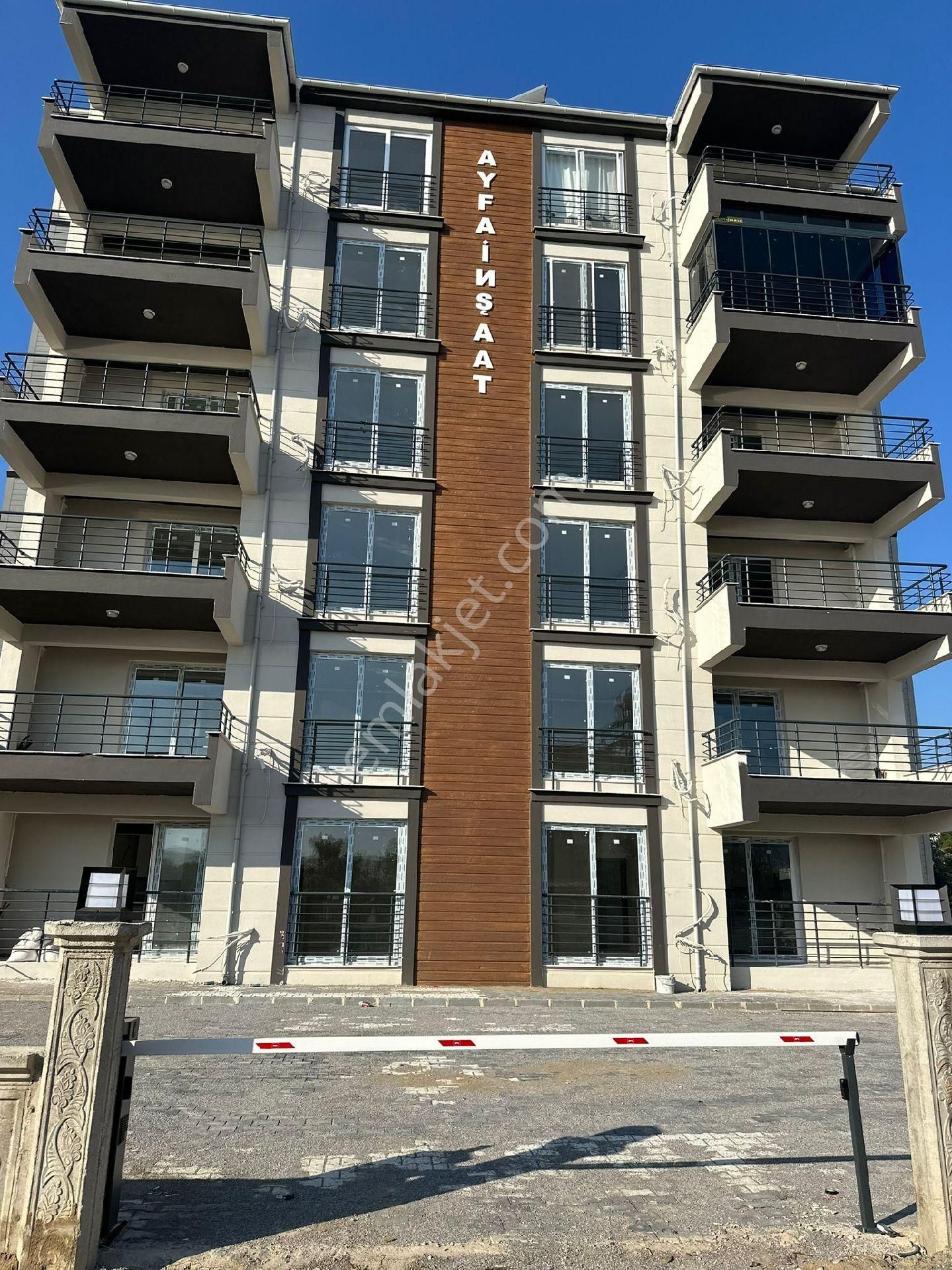 Anamur Bahçelievler Satılık Daire Sıfır Iskanı Alınmış 2+1 90m2 Daire Arac Takaslı