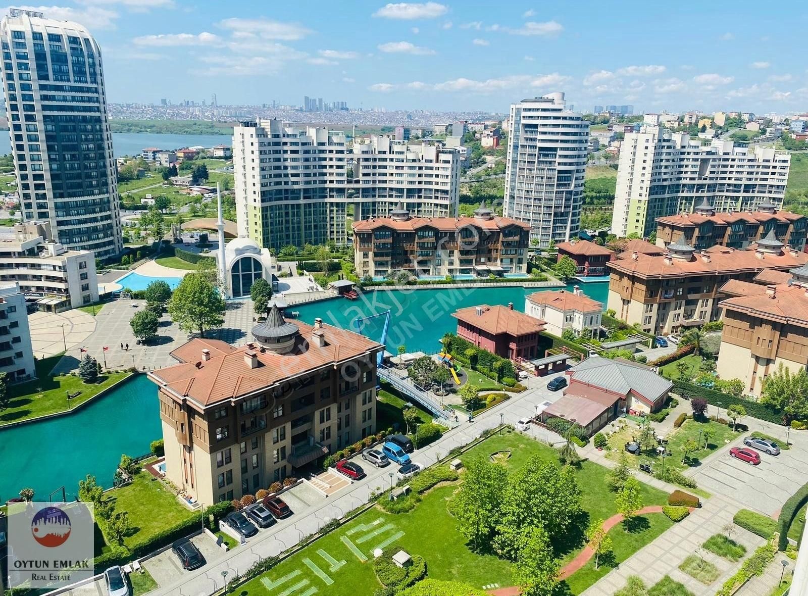 Küçükçekmece Atakent Satılık Daire Bosphorus City Saraybahçe Evleri Full Göl Manzaralı 3+1 Satılık