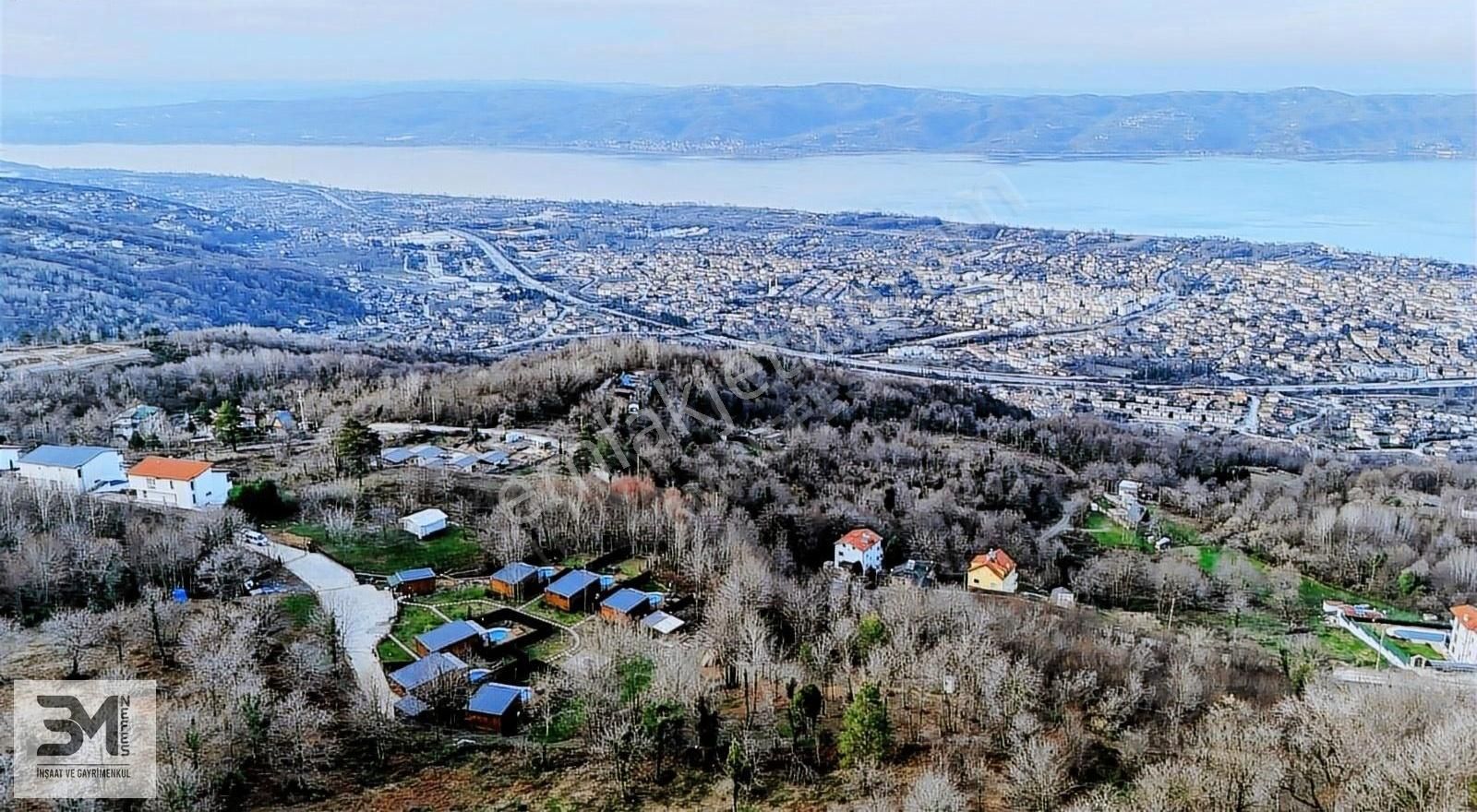 Sapanca Nailiye Satılık Villa İmarlı Sapanca Gölü Müthiş Manzaralı Nailiye Mahalle 910 M2 %20 İmarlı