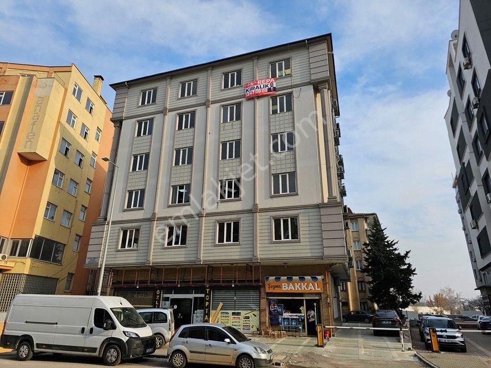 Şehitkamil İncili Pınar Kiralık Ofis Repa Gayrimenkul Metin Özer'den Merkezde Kiralık 4+1 Ofis Büro