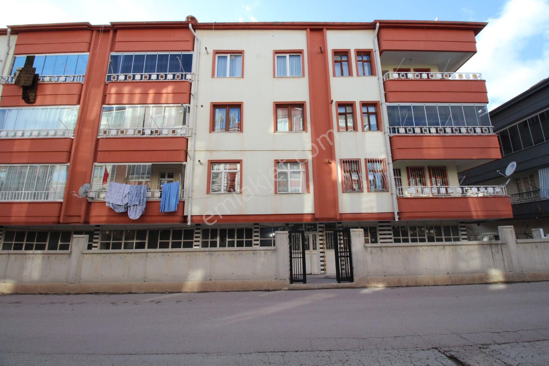 Aksaray Merkez Coğlaki Satılık Daire Aksaray Coğlaki Mahallesi Geniş Ve Temiz 3+1 Satılık Daire