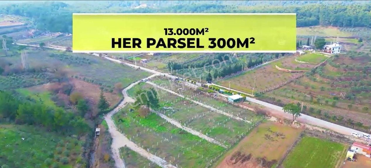 Menderes Yeniköy Satılık Bağ & Bahçe Turpa Taşdemir'den Menderes Yeniköy'de 300 M² Yatırımlık Bahçe