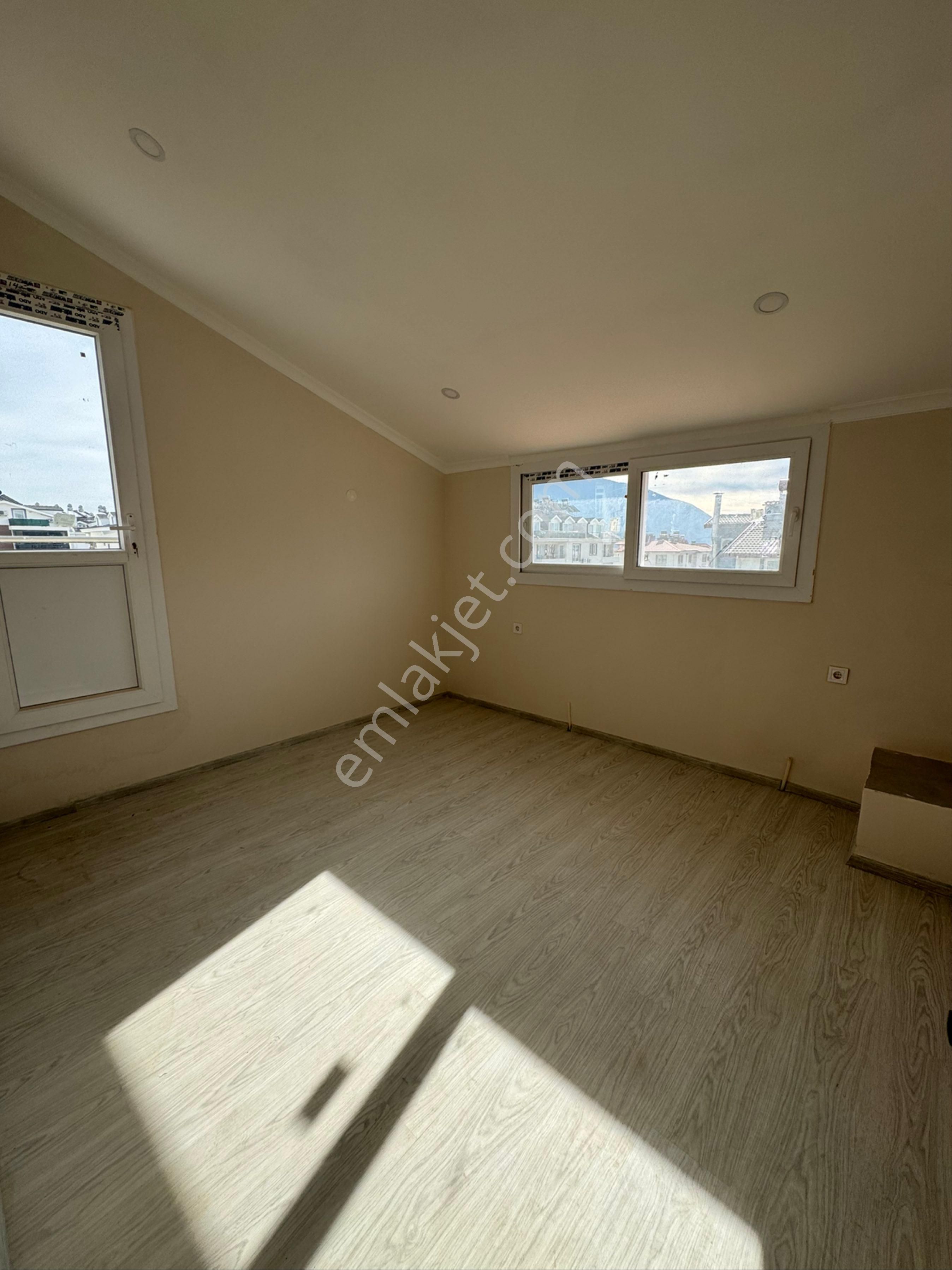 Çamköy Mahallesi 3+1 Geniş Sıfır Dubleks - Görsel 9