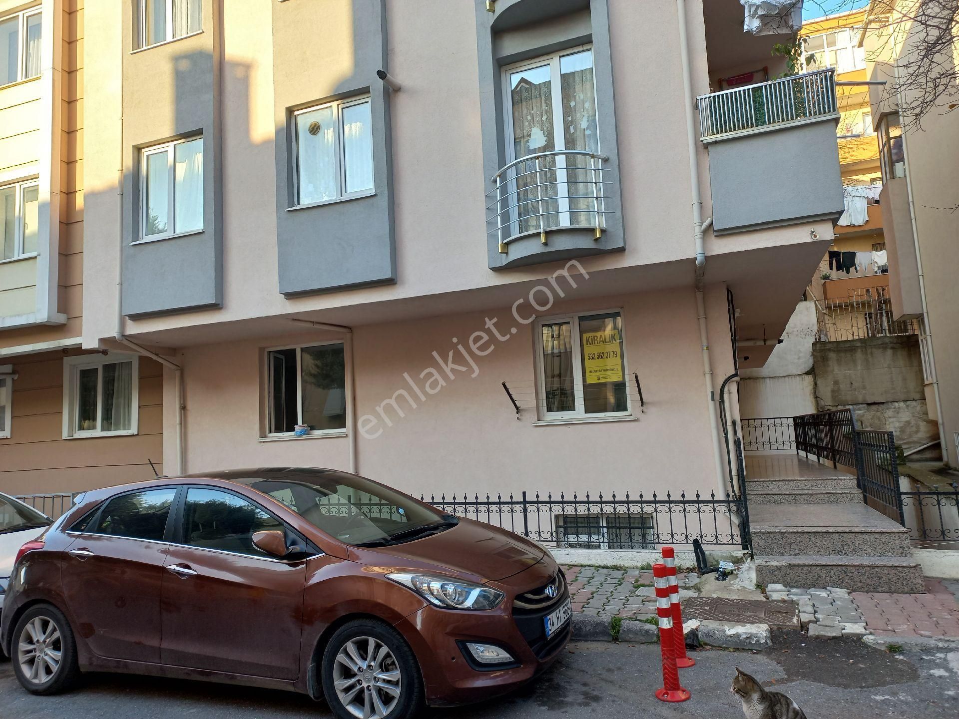 Ümraniye İstiklal Kiralık Daire İstiklal Merkezde Yüksek Giriş