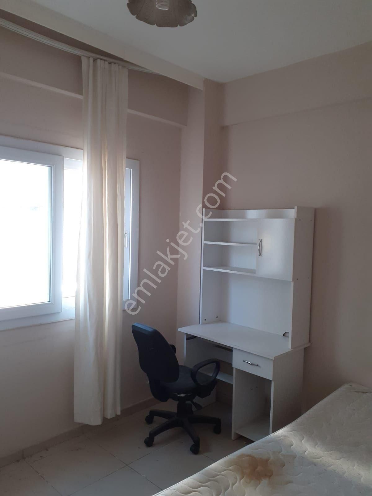 Osmaniye Merkez Fakıuşağı Satılık Daire Eşyalı 1+1 Giriş Daire