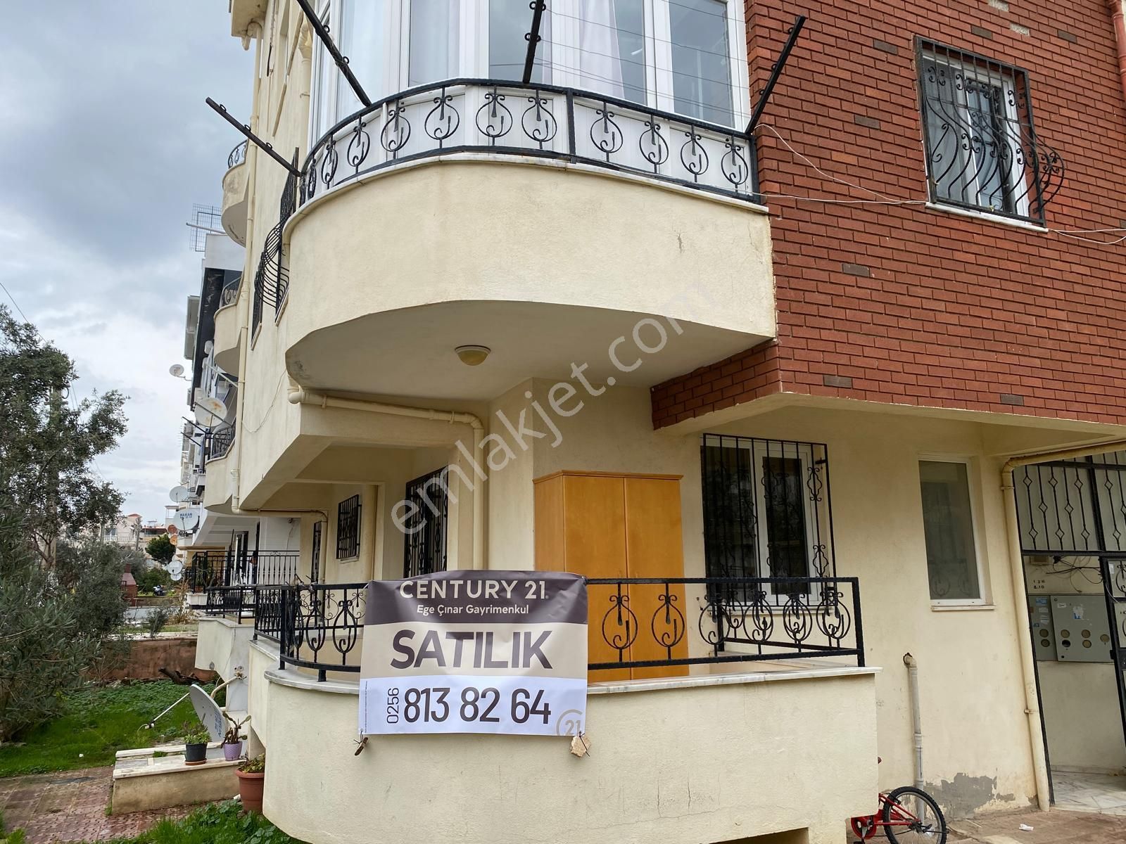 Didim Efeler Satılık Daire Didim Efeler Mahallesi'nde Satılık 3+1 Daire