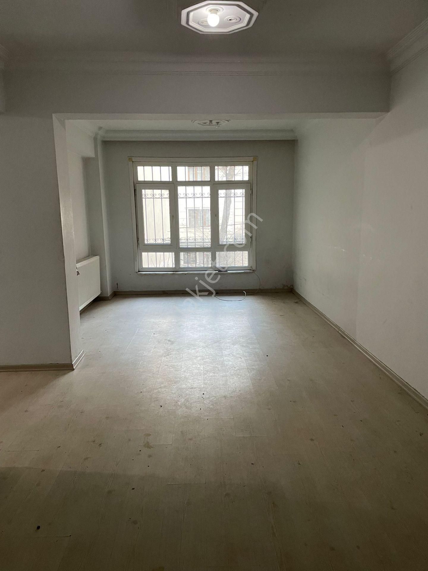 Esenyurt Güzelyurt Kiralık Daire Metrobüse Yakın Kiralık Daire