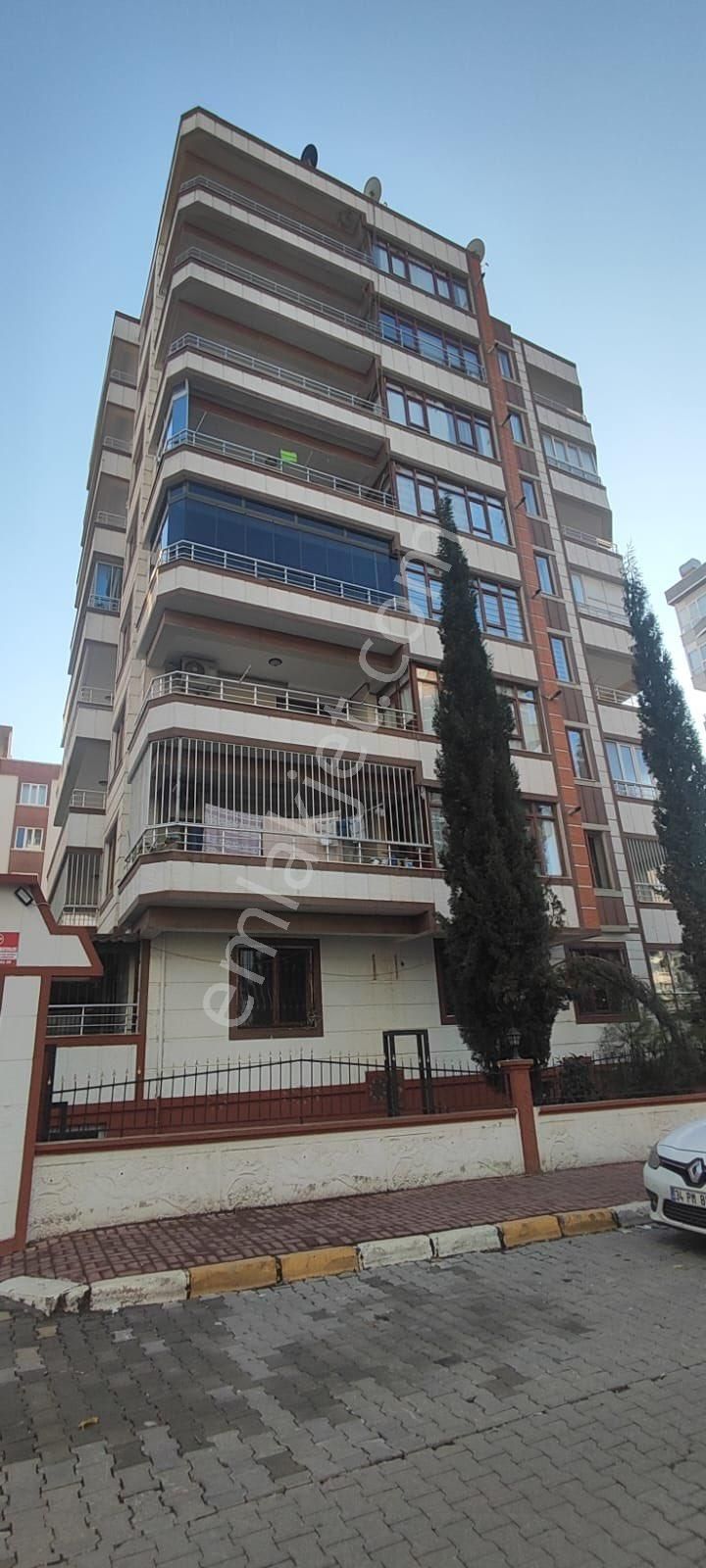 Karaköprü Seyrantepe Satılık Daire Satılık 4+1 230 M2