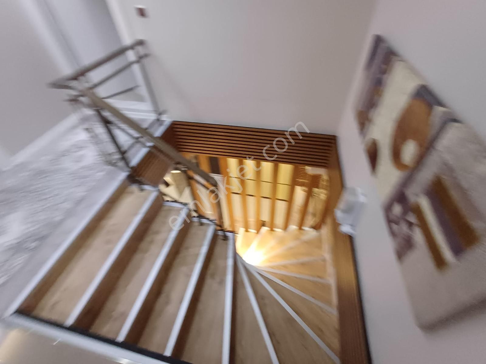 Manisa Yunusemre Muradiye Villaları Bölgesinde Satılık Müstakil Villa - Görsel 32