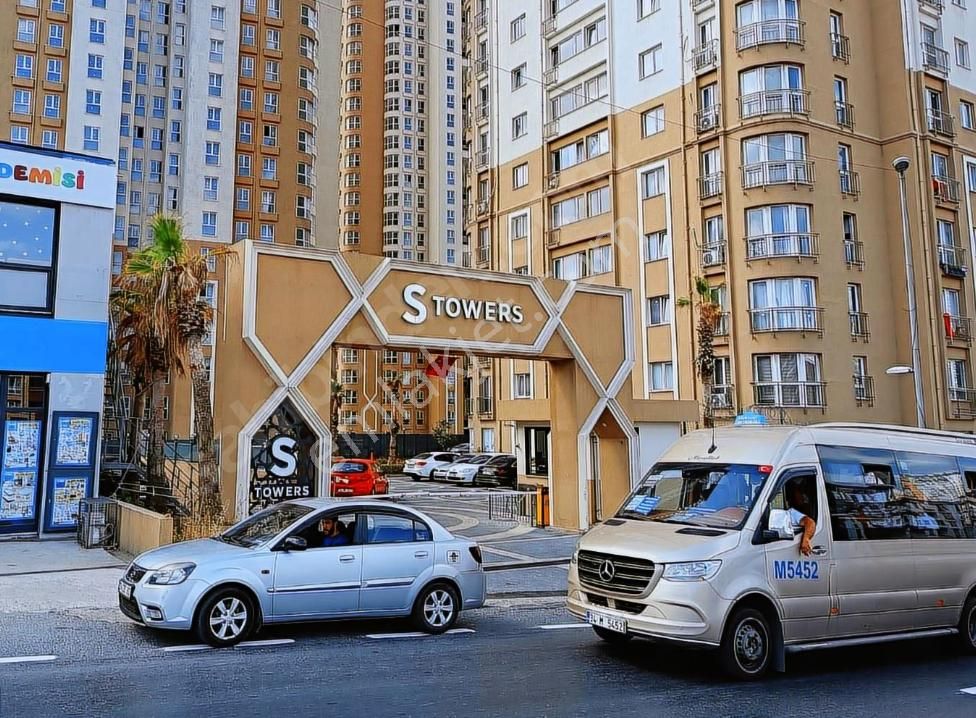 Esenyurt Akevler Satılık Daire Akevler Mahallesi S Towers'da Satılık 3+1 Sıfır Daire