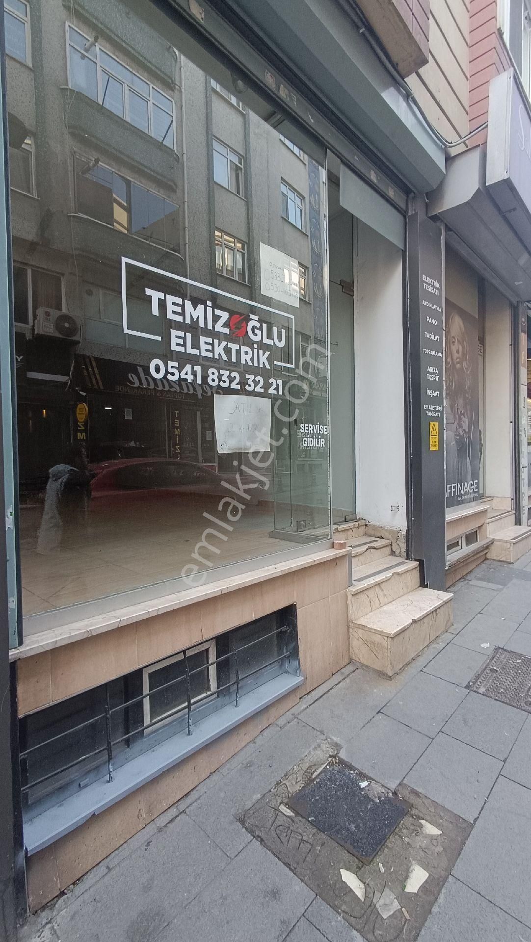 Bayrampaşa Orta Satılık Dükkan & Mağaza Cadde Üzerinde 80m2