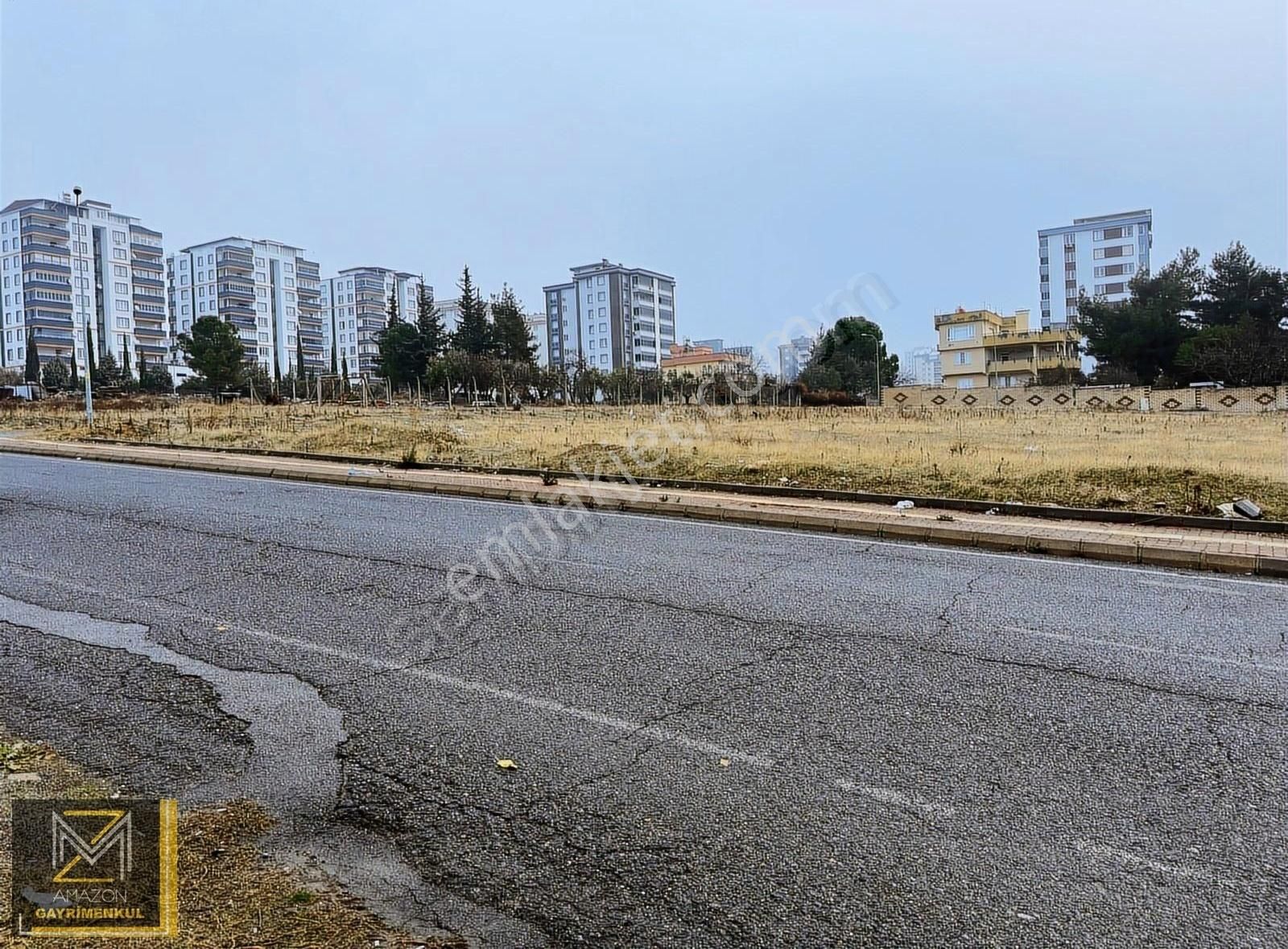 Kahramanmaraş Onikişubat Satılık Ticari İmarlı Amazon'dan Üngüt İçinde 4 Parsel Tek Fiyat Satılık Arsa !!!