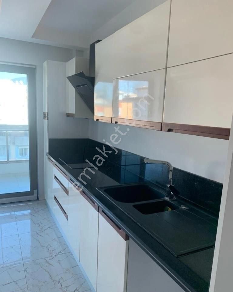 3 Cepheli , Önü Açık , Full Tadilatlı 3+1 Satılık Daire - Görsel 11