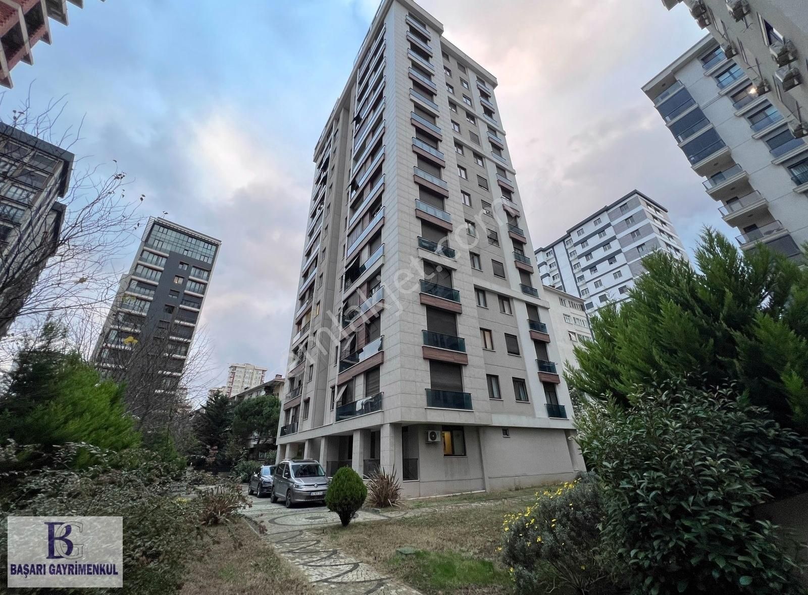 Kadıköy Erenköy Satılık Daire Başarı Erenköy'de Alternatifsiz 170 M2 4+1 Balkonlu Boş Daire