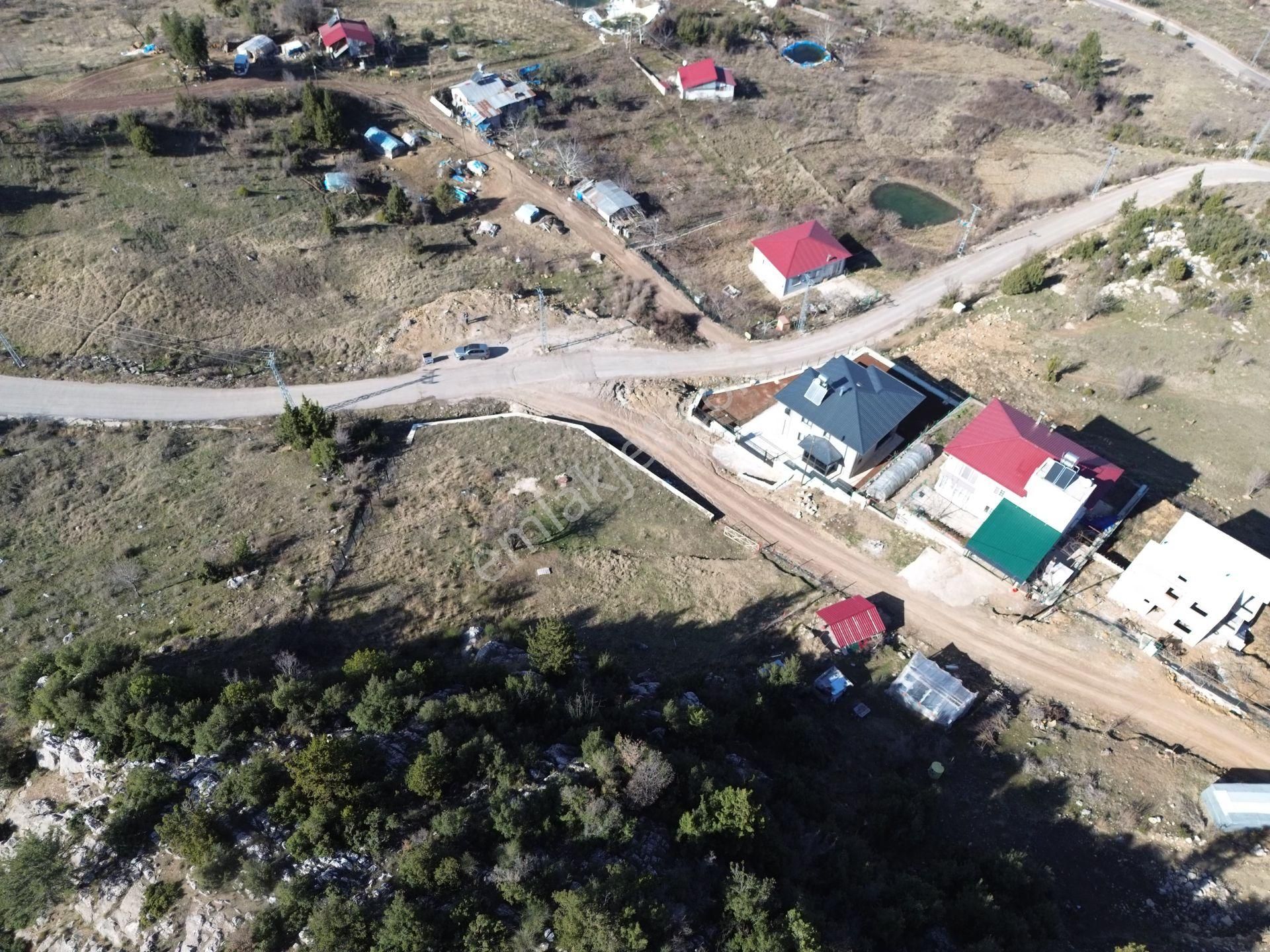 Toroslar Ayvagediği Satılık Konut İmarlı Arve'den Ayvagediği'nde Muhteşm Konum Doğa Manzaralı İmarlı Arsa