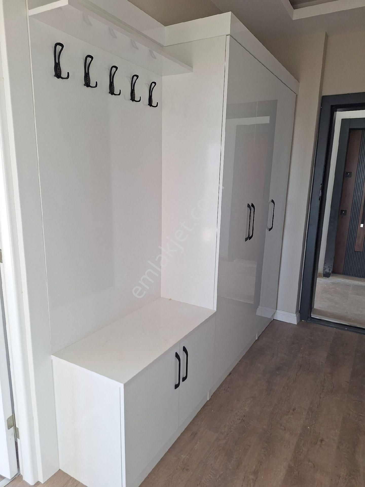 Ilica Da Satılık 2+1 Arakat Daire - Görsel 4