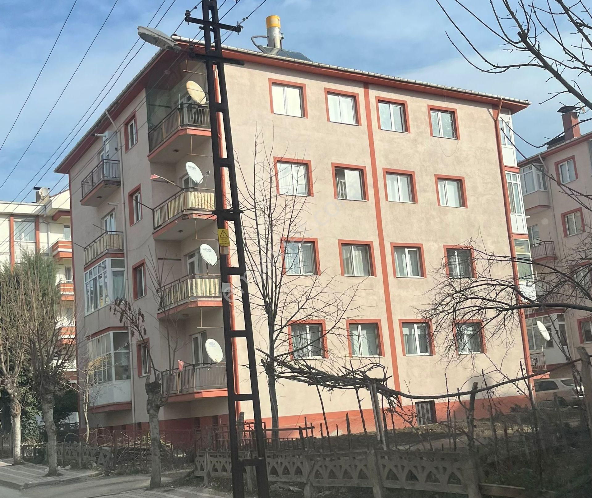 Bozüyük 4 Eylül Satılık Daire Uucan Emlaktan 4 Eylül De 3+1 Satılık Daire