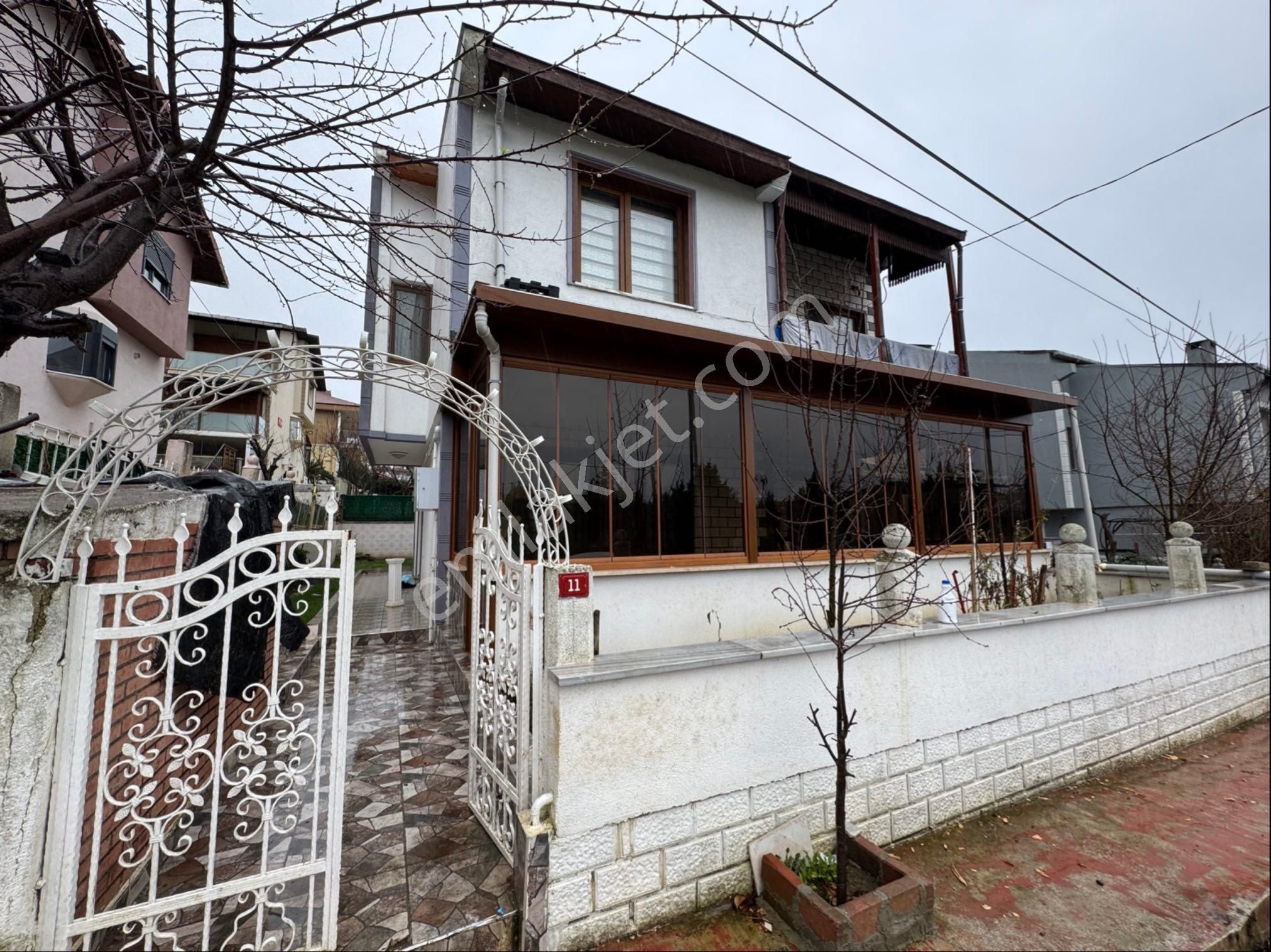 İstanbul Silivri Kiralık Villa Silivri Semizkumlar Altınorak Sitesinde 3+1 Kiralık Villa