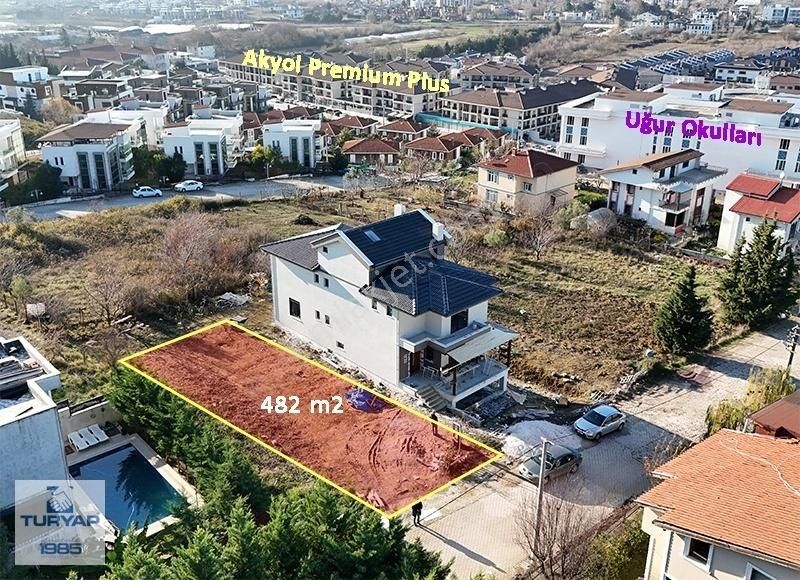 Yalova Merkez Kadıköy Bld. (Merkez) Satılık Villa İmarlı Yalova Merkez Kadıköy Okullar Bölgesinde Satılık Fırsat Arsa