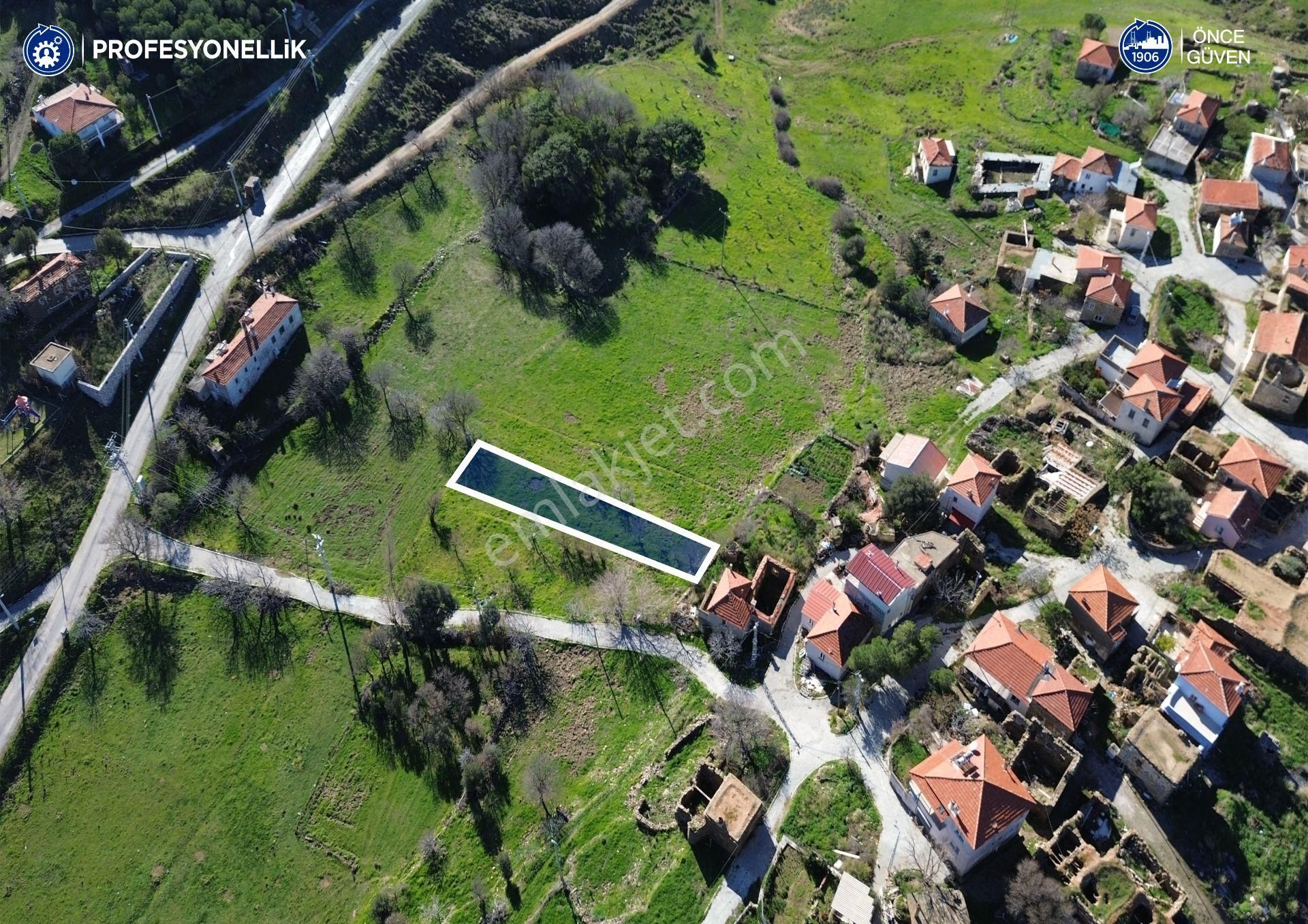 Karaburun Parlak Köy'ü İçinde 290 M² Bahçe - Görsel 4