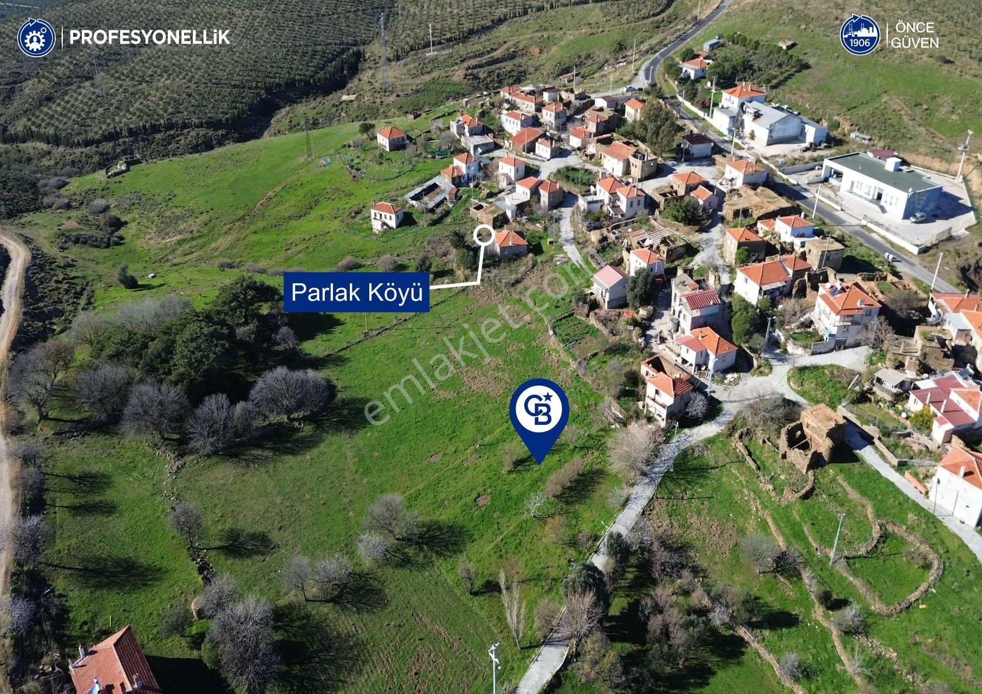 Karaburun Parlak Köy'ü İçinde 290 M² Bahçe - Görsel 2