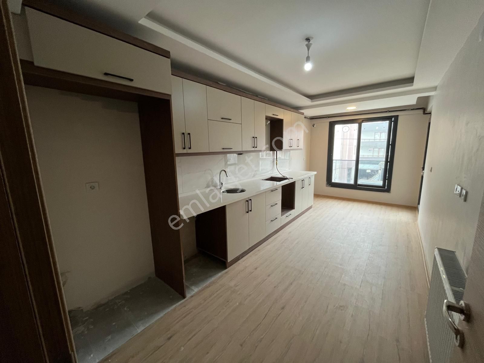 Soma Turgutalp Satılık Daire Manisa Soma Rıfat Dağdelen Mevki Doğalgazlı Sıfır 140m2 Daire