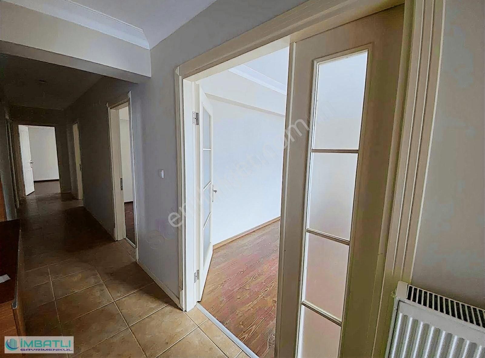 Karşıyaka İmbatlı Kiralık Daire Medikalpoint Yanı Önü Açık Ferah 3+1 Kiralık Daire